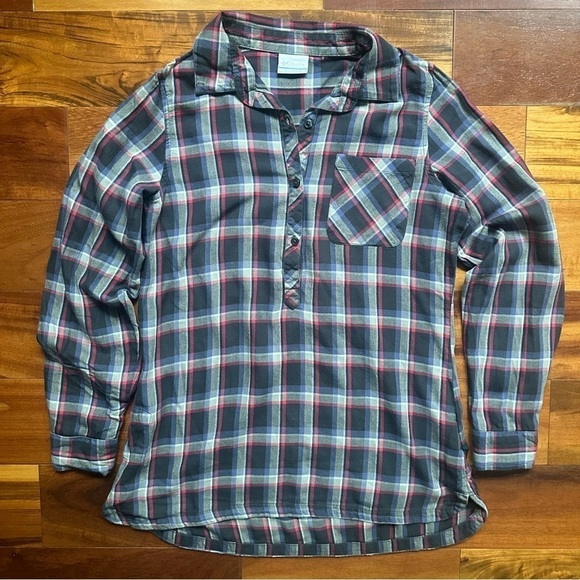 Columbia Plaid 3/4 Button Tunic - Picture 1 of 6
